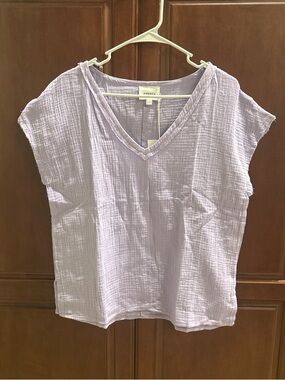 Lavender V-Neck Cotton Gauze Top